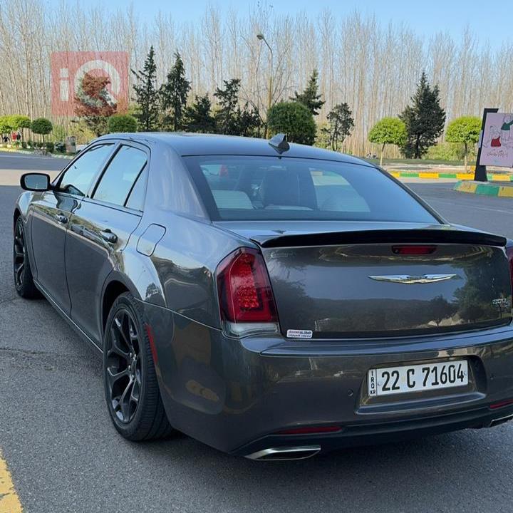 Chrysler 300